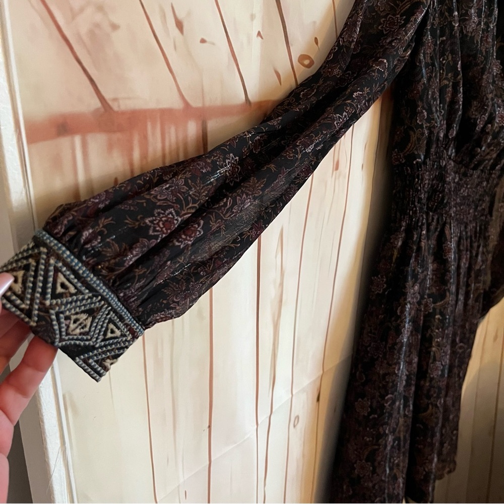 Zara Floral Dress - Picture 3 of 8